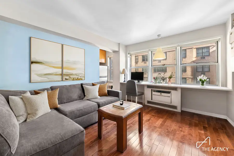 321 E 45th Street #10A, Manhattan, NY 10017 - #3