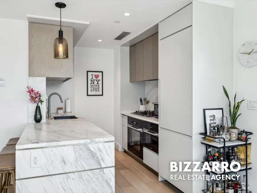 208 Delancey Street #8F, New York, NY 10002 - #3