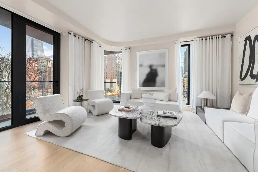 401 W 37th Street #3DS, New York, NY 10018 - #2