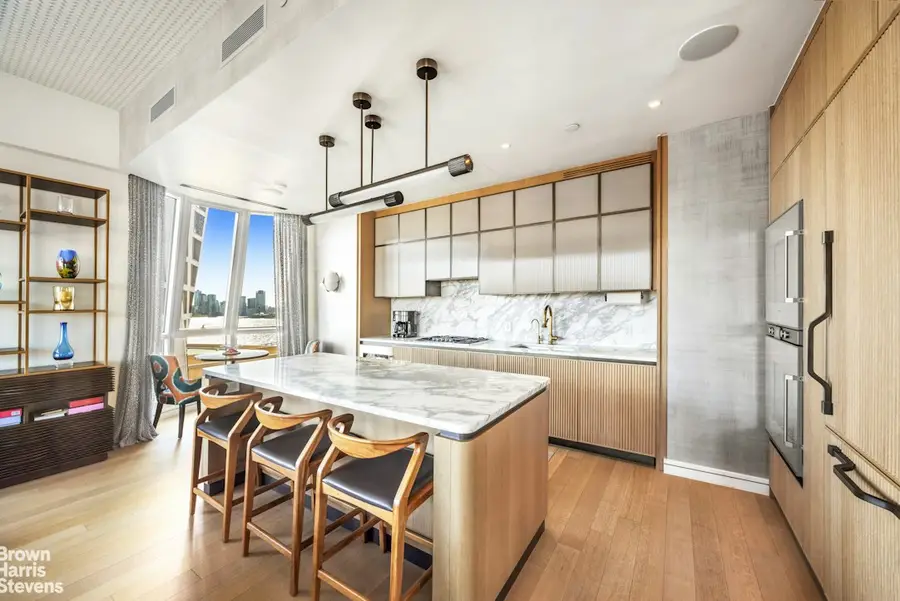 515 W 18th Street #1702, Manhattan, NY 10011 - #2