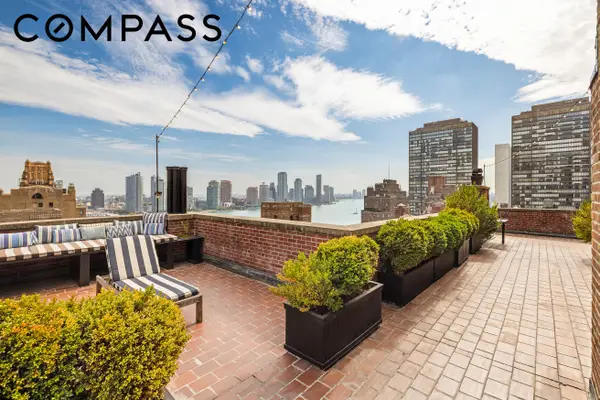 400 E 52nd Street #PHTOWER, Manhattan, NY 10022