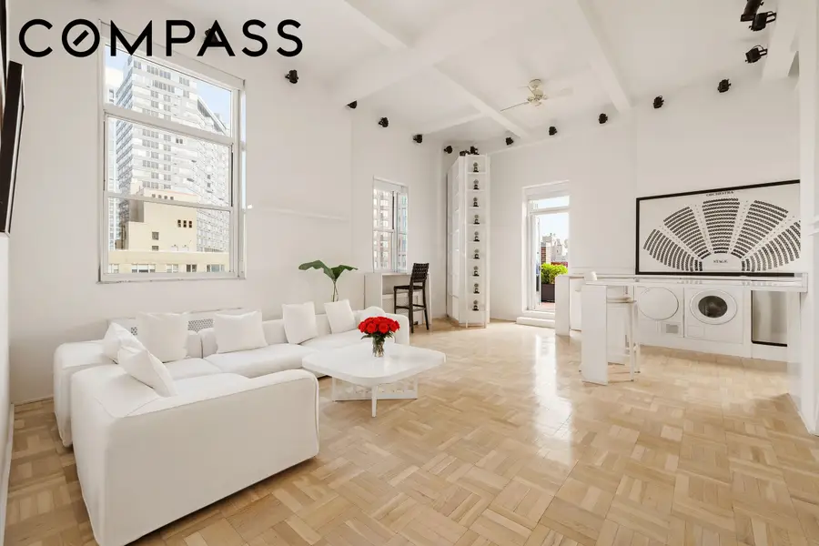 400 E 52nd Street #PHTOWER, Manhattan, NY 10022 - #3