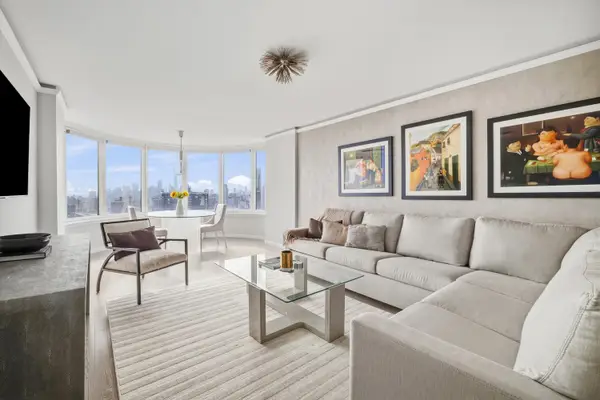 330 E 38th Street #37B, Manhattan, NY 10016
