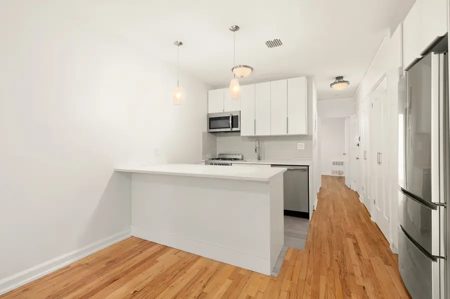405 E 82nd Street #5J, Manhattan, NY 10028 - #3