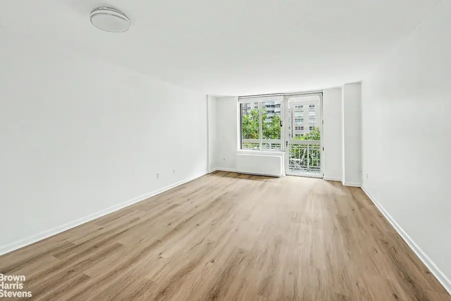 170 E 87th Street #W6G, Manhattan, NY 10028 - #3