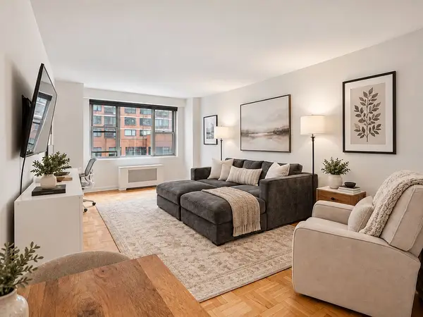 300 E 40th Street #7-M, Manhattan, NY 10016