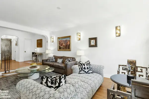 357 W 55th Street #5J, Manhattan, NY 10019