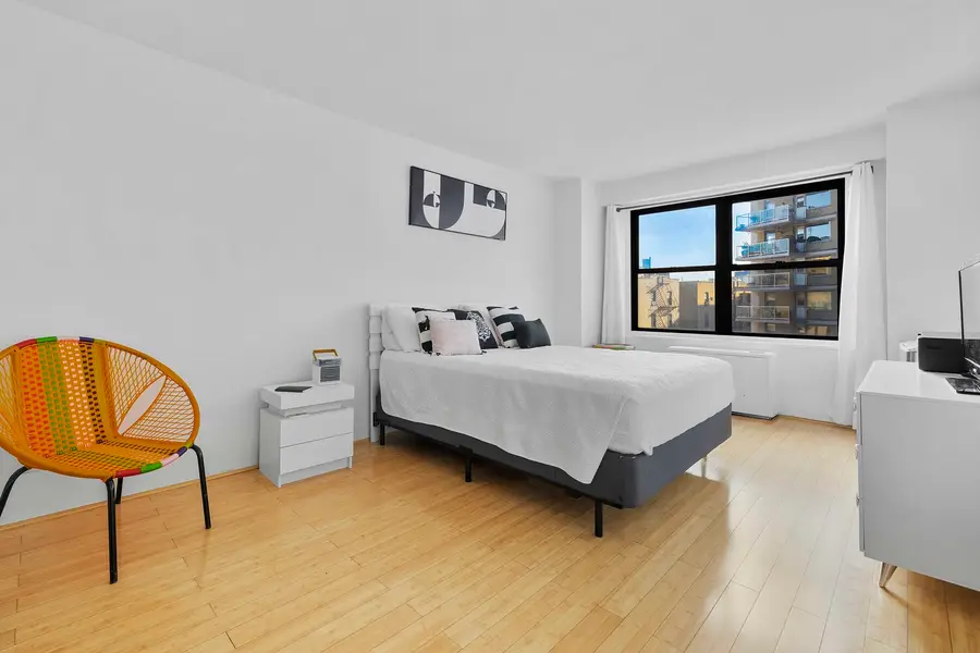 1020 Grand Concourse #6A, Bronx, NY 10452 - #3