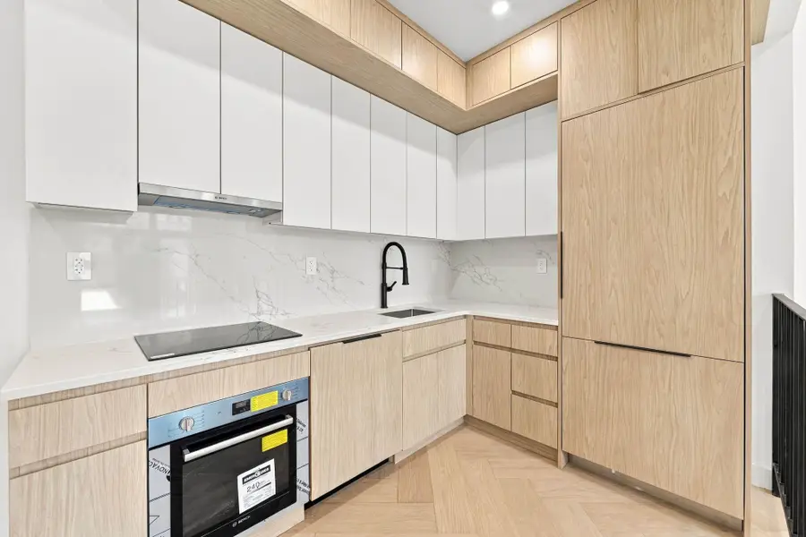 299 Stockholm Street #1-R, Brooklyn, NY 11237 - #3