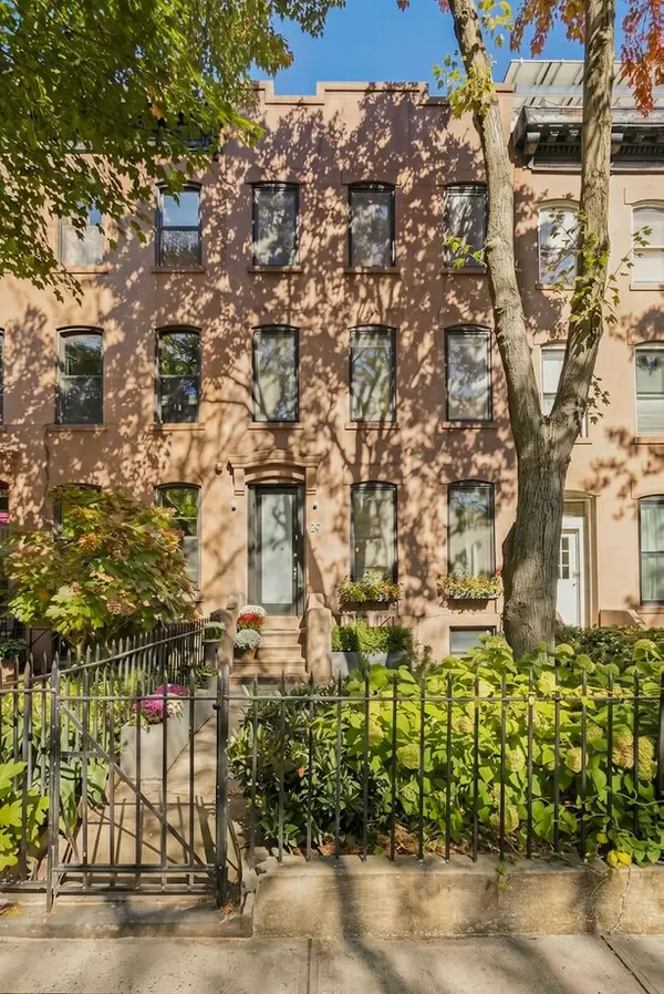 29 2nd Street, Brooklyn, NY 11231
