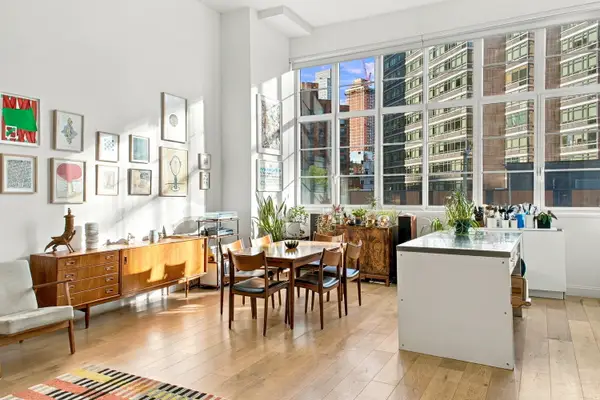 27-28 Thomson Avenue #316, Queens, NY 11101