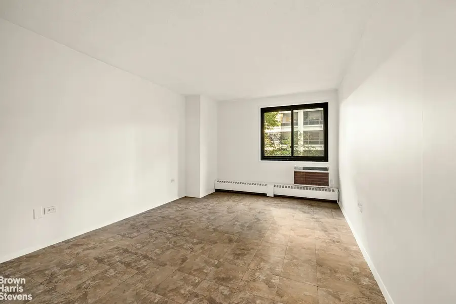 333 Pearl Street #2J, Manhattan, NY 10038 - #3