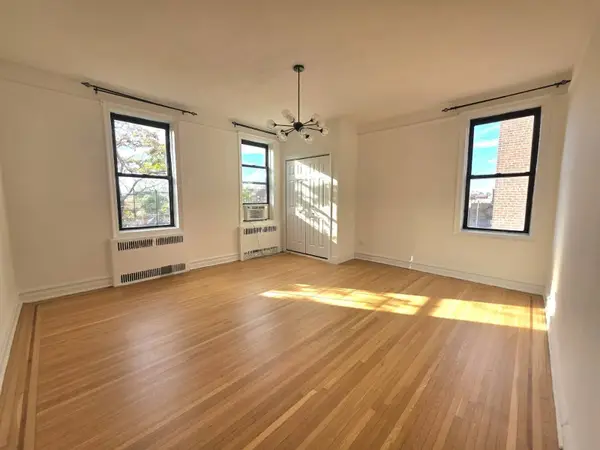 150 E 18th Street #6B, Brooklyn, NY 11226