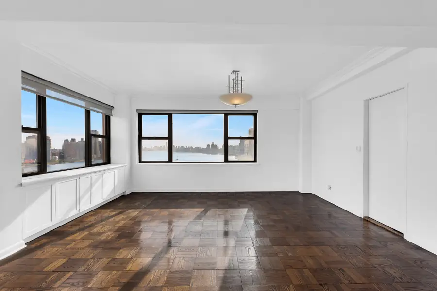 25 Sutton Place S #20G, New York, NY 10022 - #3