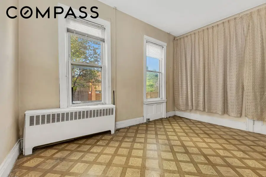 39-41 24th Street, Queens, NY 11101 - #3