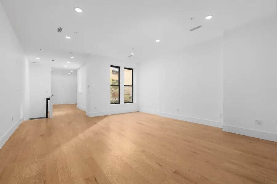 8 W 87th Street, Manhattan, NY 10024 - #3