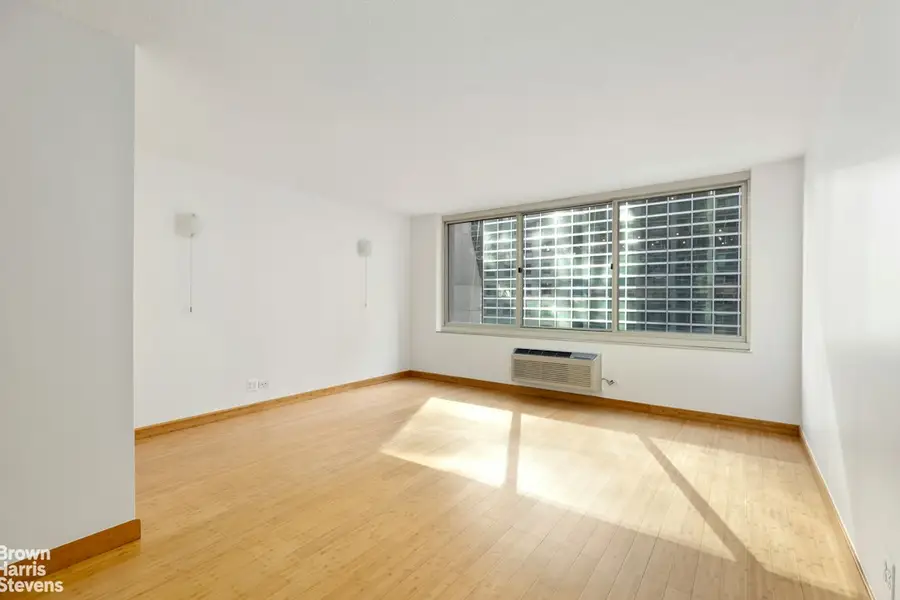 333 E 45th Street #7B, Manhattan, NY 10017 - #2