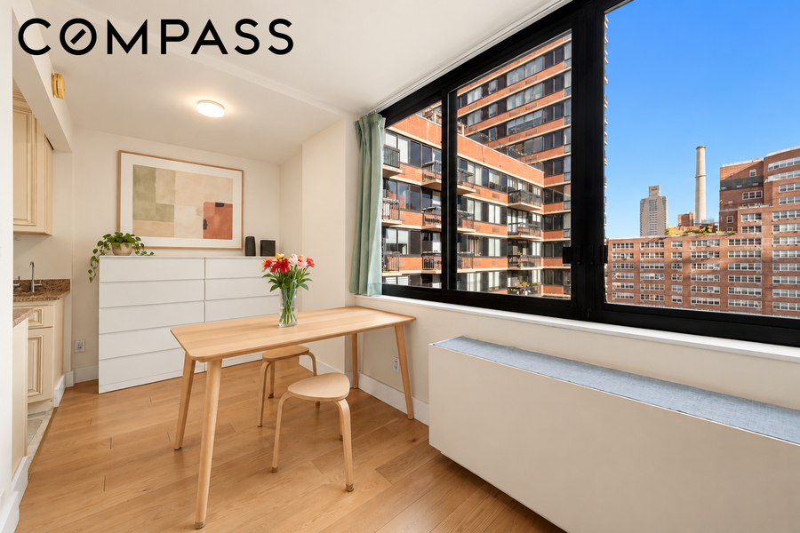 343 E 74th Street #11D, Manhattan, NY 10021 - #3