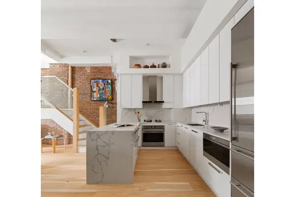 521 W 47th Street #4D, Manhattan, NY 10036