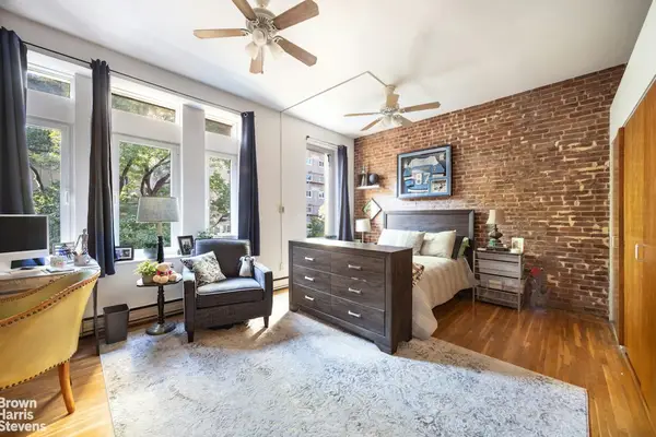 59 W 90th Street #3F/4F, Manhattan, NY 00000