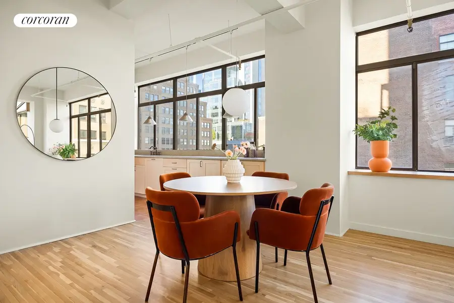 348 W 36th Street #10, New York, NY 10018 - #3