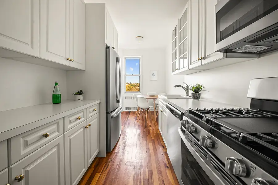 176 Seeley Street #F2, Brooklyn, NY 11218 - #2