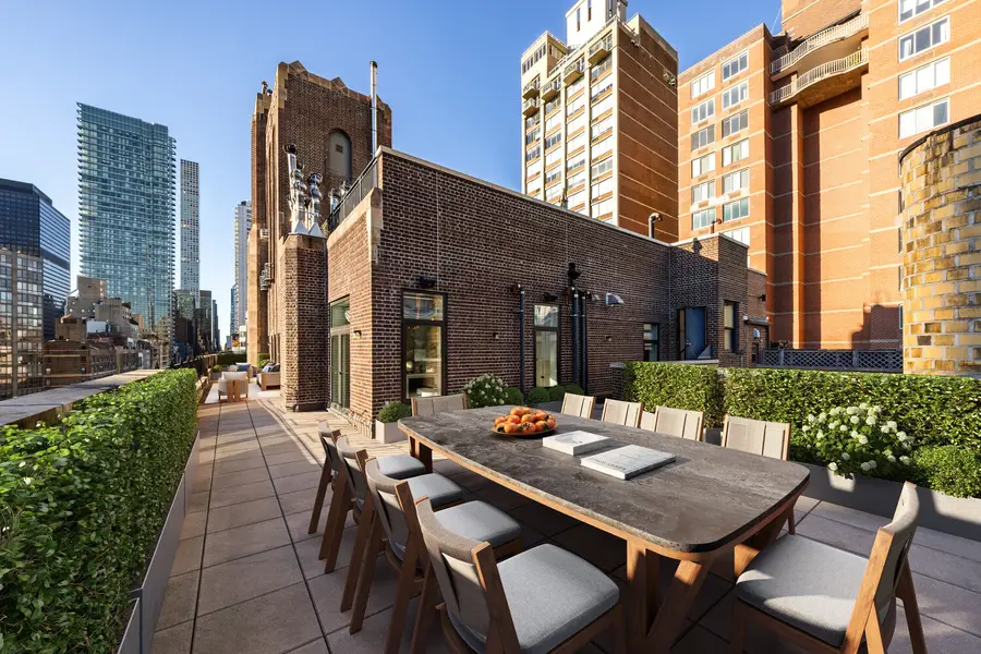 419 E 57th Street #PHAB, New York, NY 10022 - #2