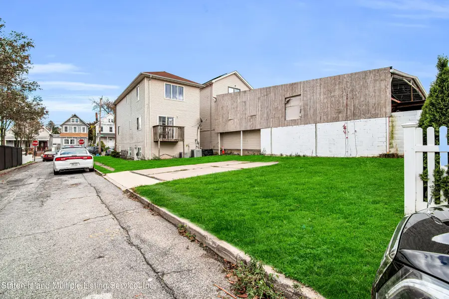 42 Union Avenue, Staten Island, NY 10303 - Image #3