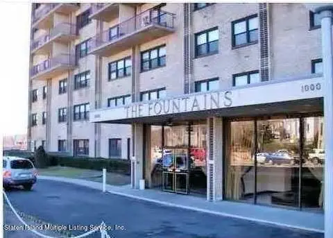 1000 Clove Road #5-B, Staten Island, NY 10301 - Image #2