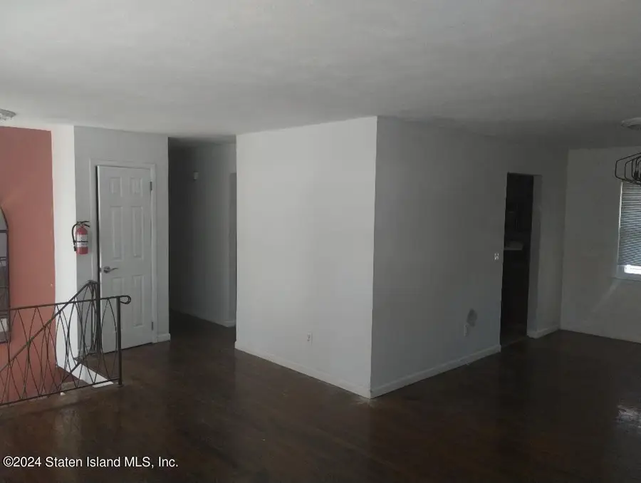 197 Craig Avenue, Staten Island, NY 10307 - Image #3