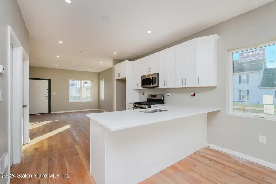 140 Union Avenue, Staten Island, NY 10303 - Image #2