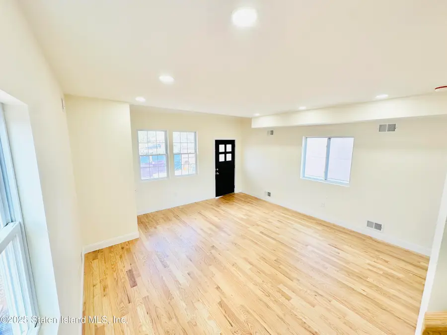 150 Riche Avenue, Staten Island, NY 10314 - #3