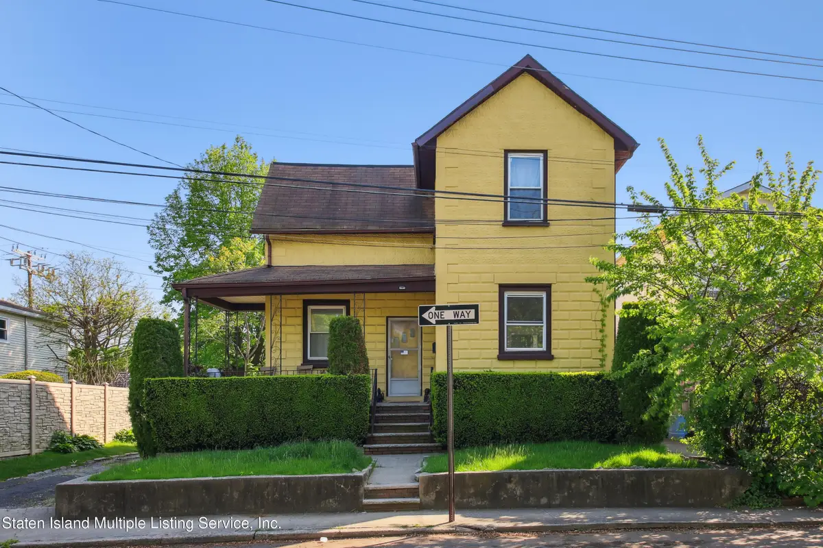 362 Garretson Avenue, Staten Island, NY 10305 - Image #1