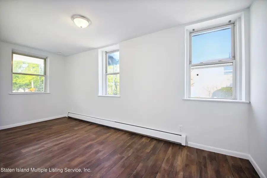 362 Garretson Avenue, Staten Island, NY 10305 - Image #3