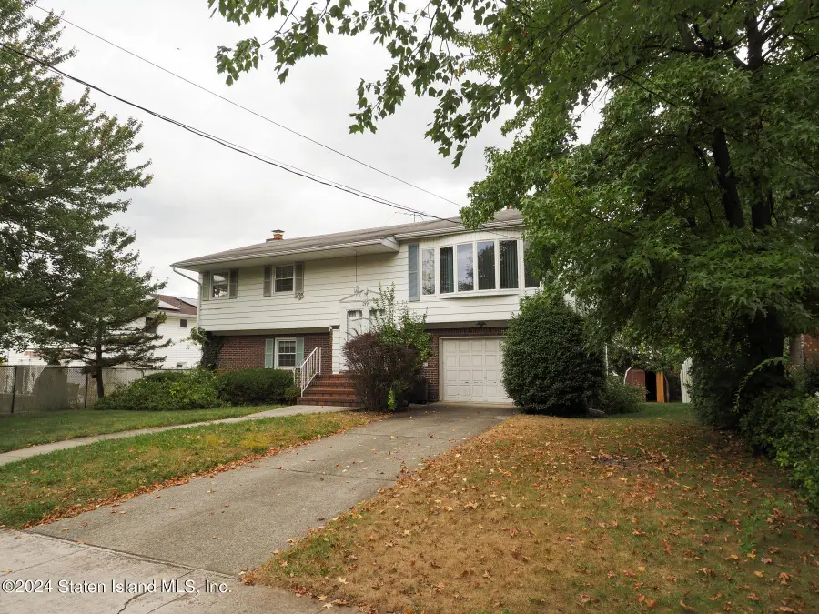 219 Ardsley Street, Staten Island, NY 10306 - Image #2