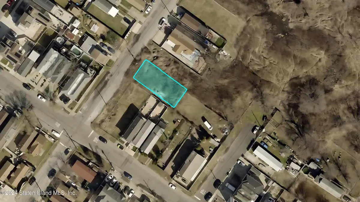 952 Olympia Boulevard, Staten Island, NY 10306 - Image #1