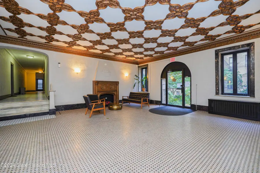 7101 Colonial Road #L5i, Brooklyn, NY 11209 - Image #2