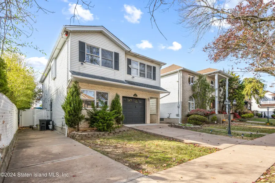 62 Bennett Place, Staten Island, NY 10312 - Image #2