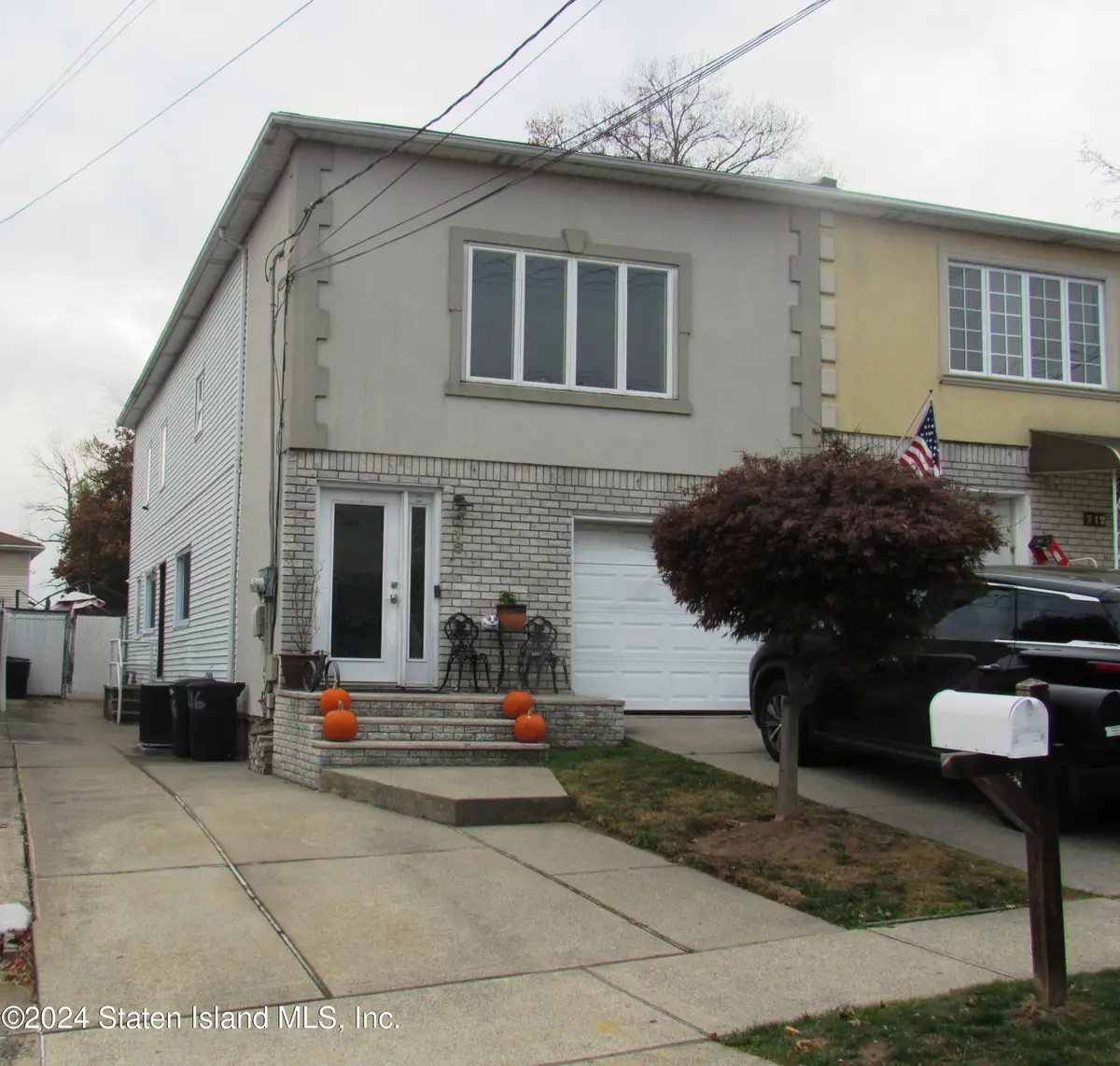 216 Justin Avenue, Staten Island, NY 10306 - Image #1
