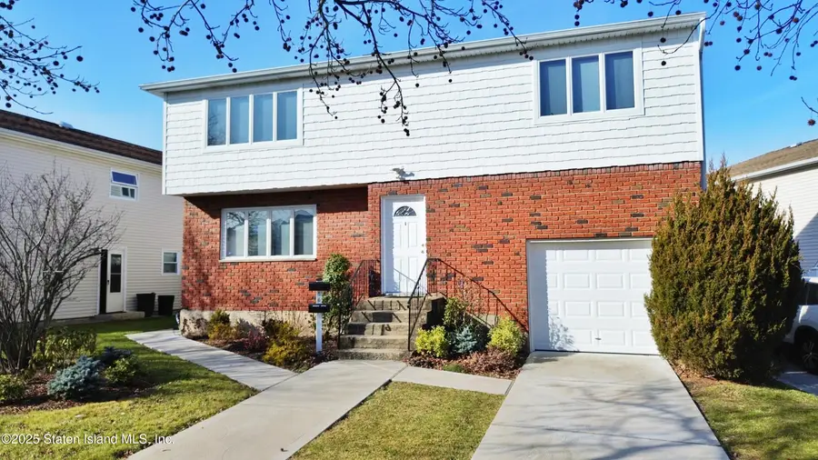 56 Mcarthur Avenue, Staten Island, NY 10312 - Image #3