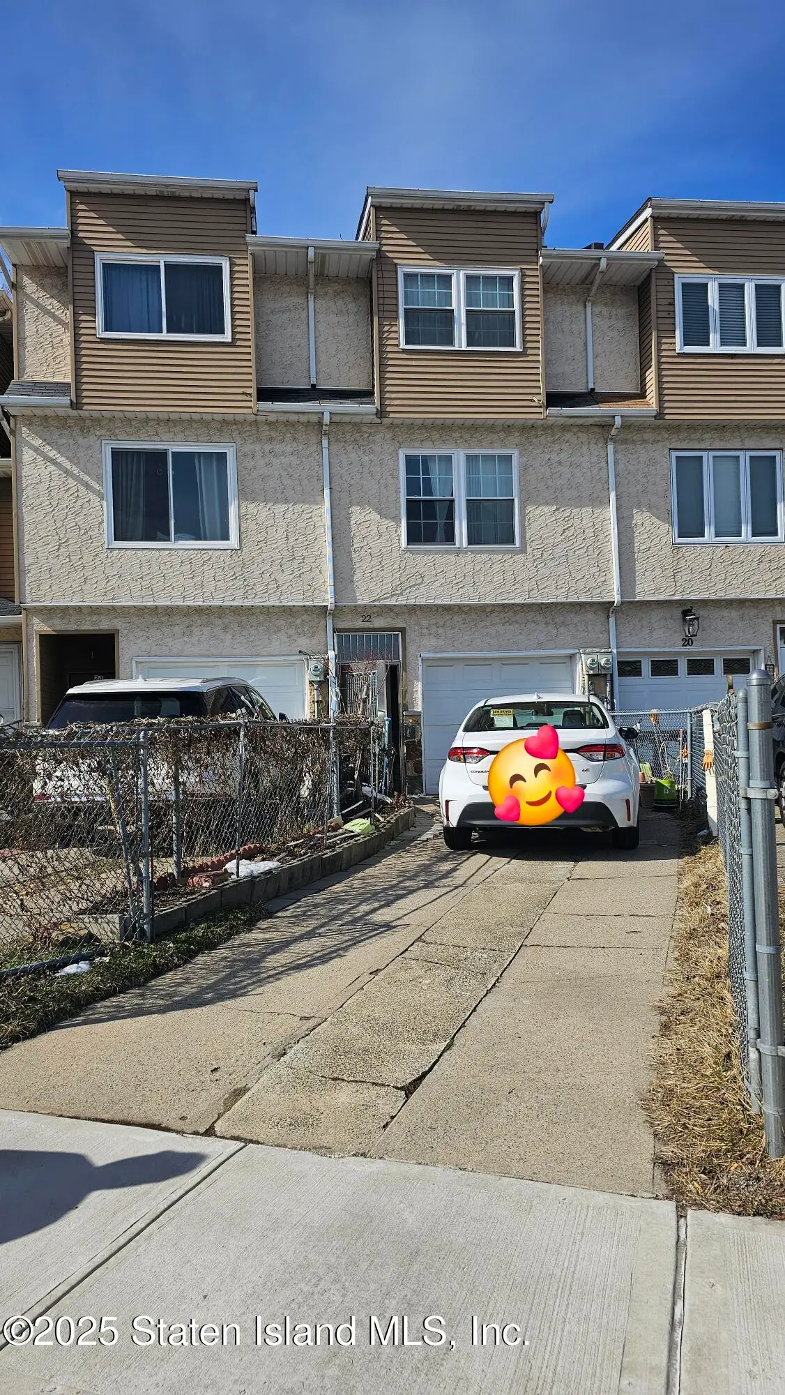 22 Long Pond Lane, Staten Island, NY 10304 - Image #1