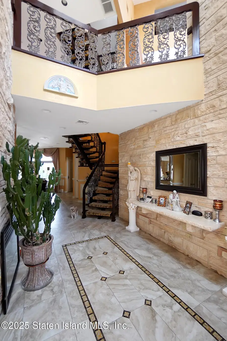 545 Arbutus Avenue, Staten Island, NY 10312 - Image #3