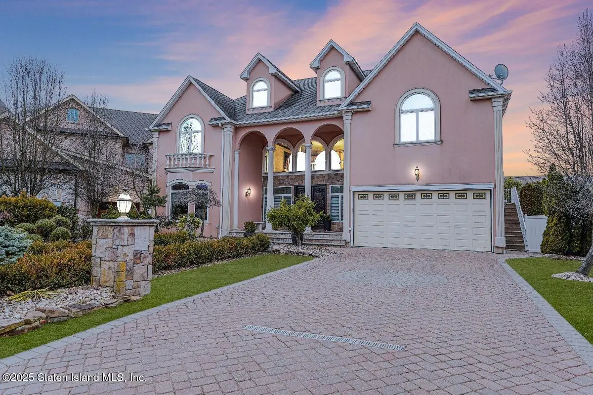 90 Giegerich Avenue, Staten Island, NY 10307 - Image #1