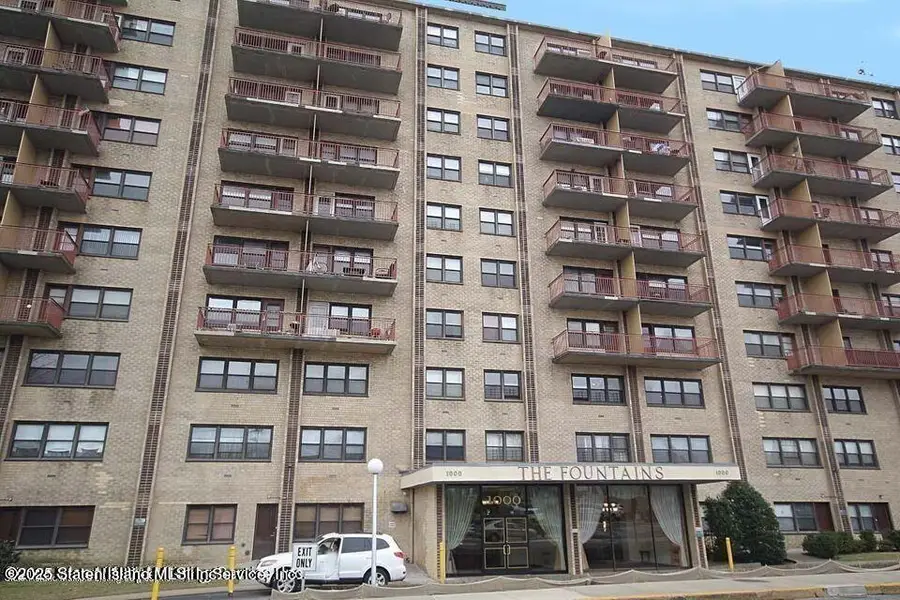 1000 Clove Road #3f, Staten Island, NY 10301 - Image #2