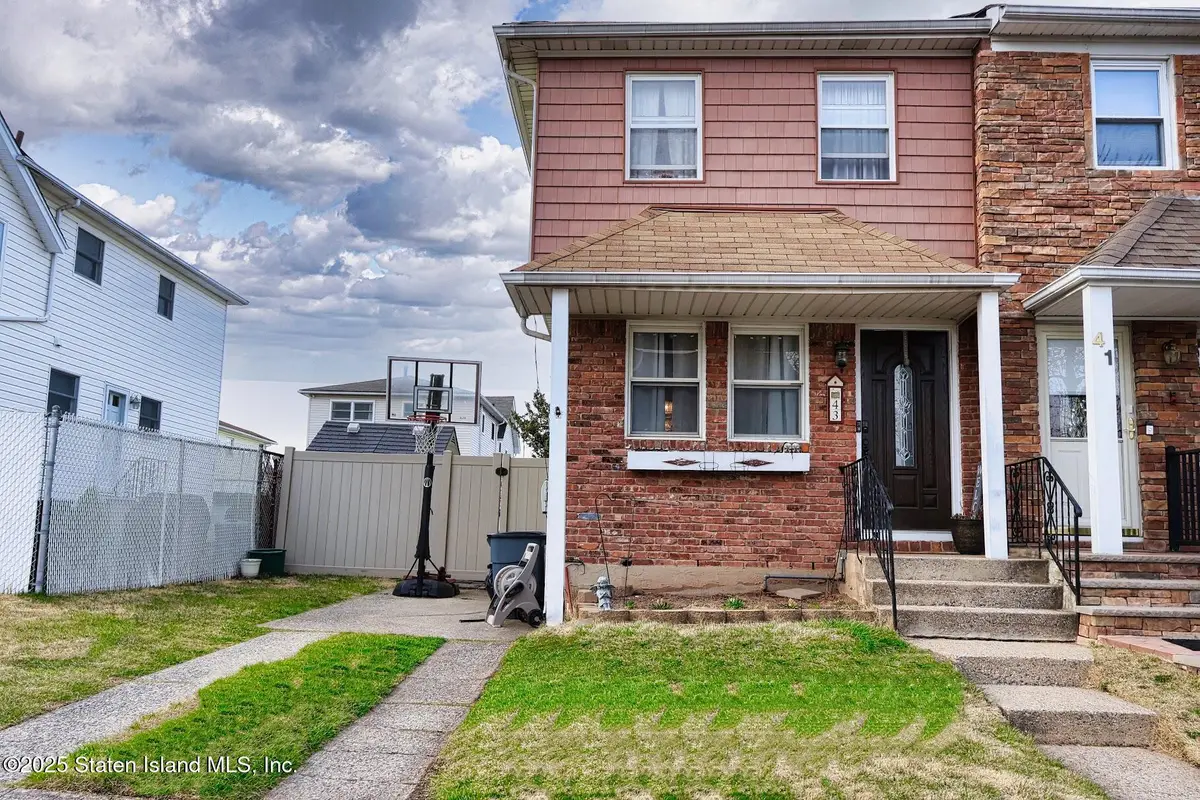 43 Watkins Avenue, Staten Island, NY 10312 - Image #1