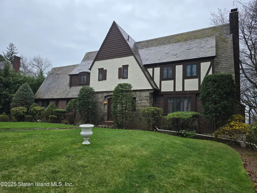 26 Emerson Avenue, Staten Island, NY 10301 - Image #3