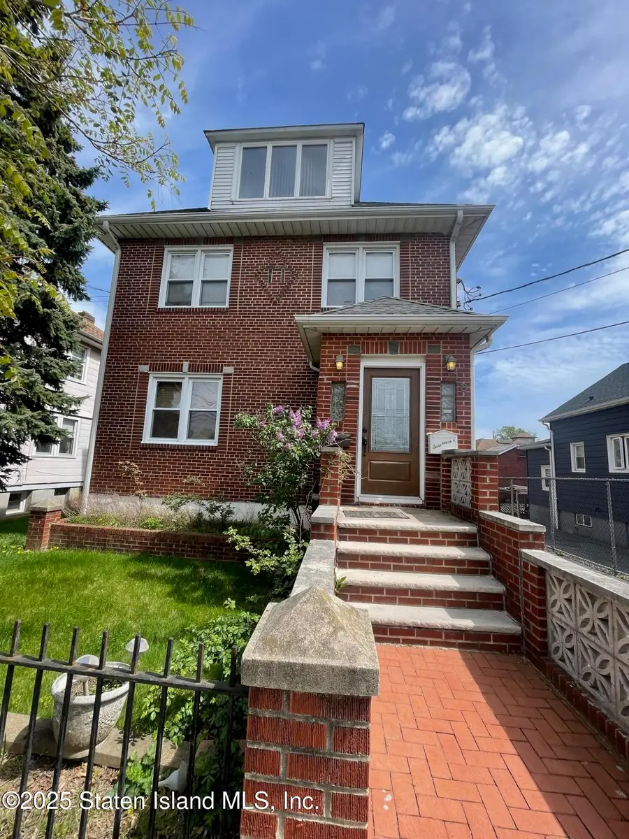 18 Winham Avenue, Staten Island, NY 10306 - Image #2