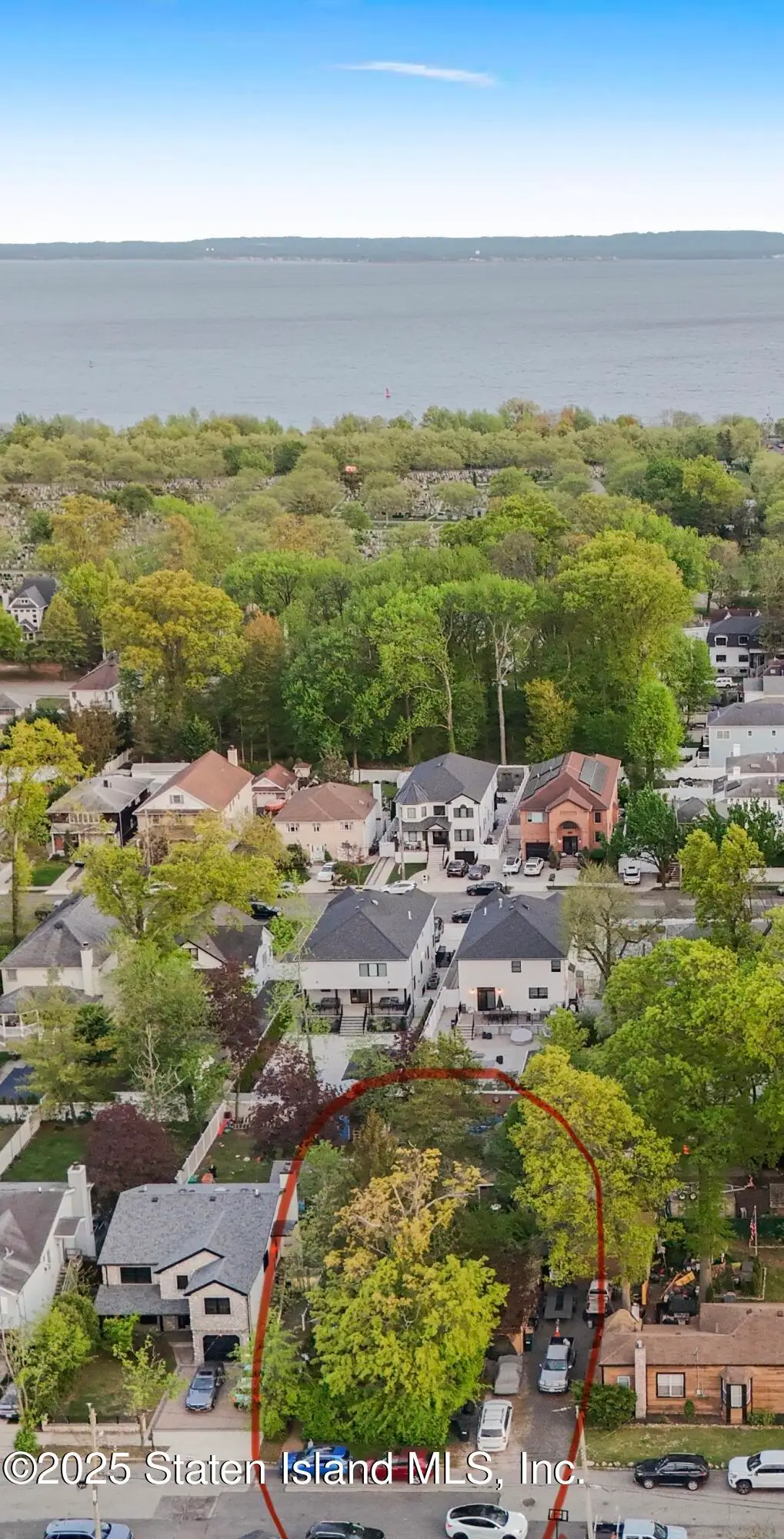 16 Stevenson Place, Staten Island, NY 10309 - Image #1