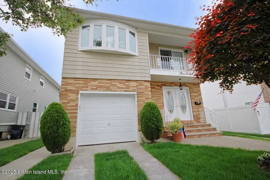 360 Caswell Avenue, Staten Island, NY 10314 - Image #2