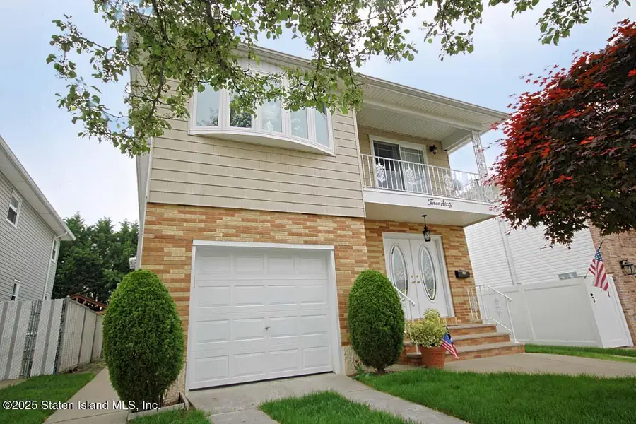 360 Caswell Avenue, Staten Island, NY 10314 - Image #3